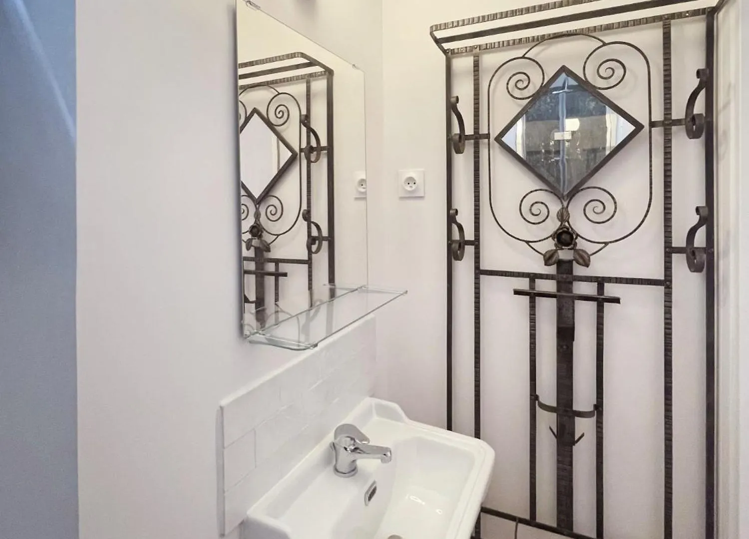Chic Neighborhood Charming Courtyard Studio 7Th 파리 0*,