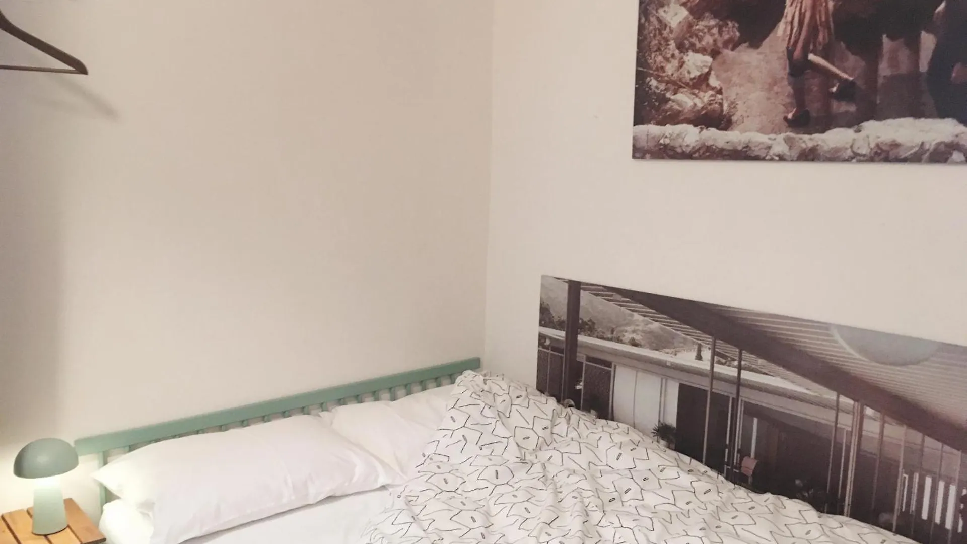 Chic Neighborhood Charming Courtyard Studio 7Th 파리 프랑스